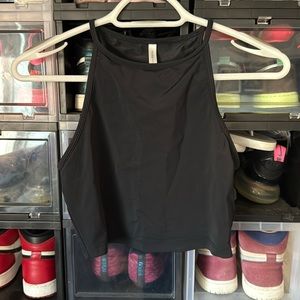 Aritza black crop top- med